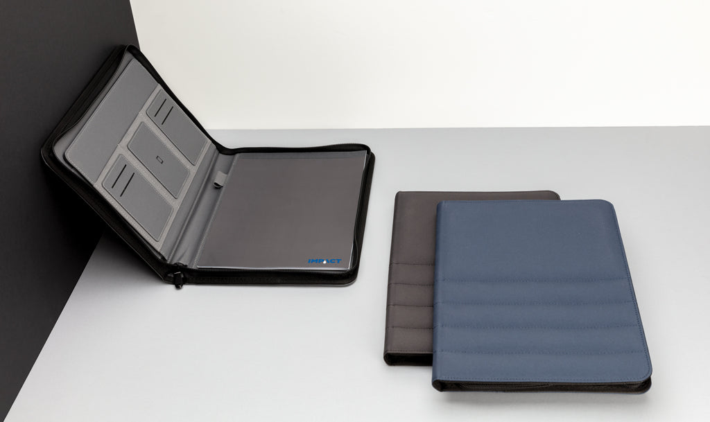 Impact AWARE™ RPET A4 portfolio with zipper - Navy