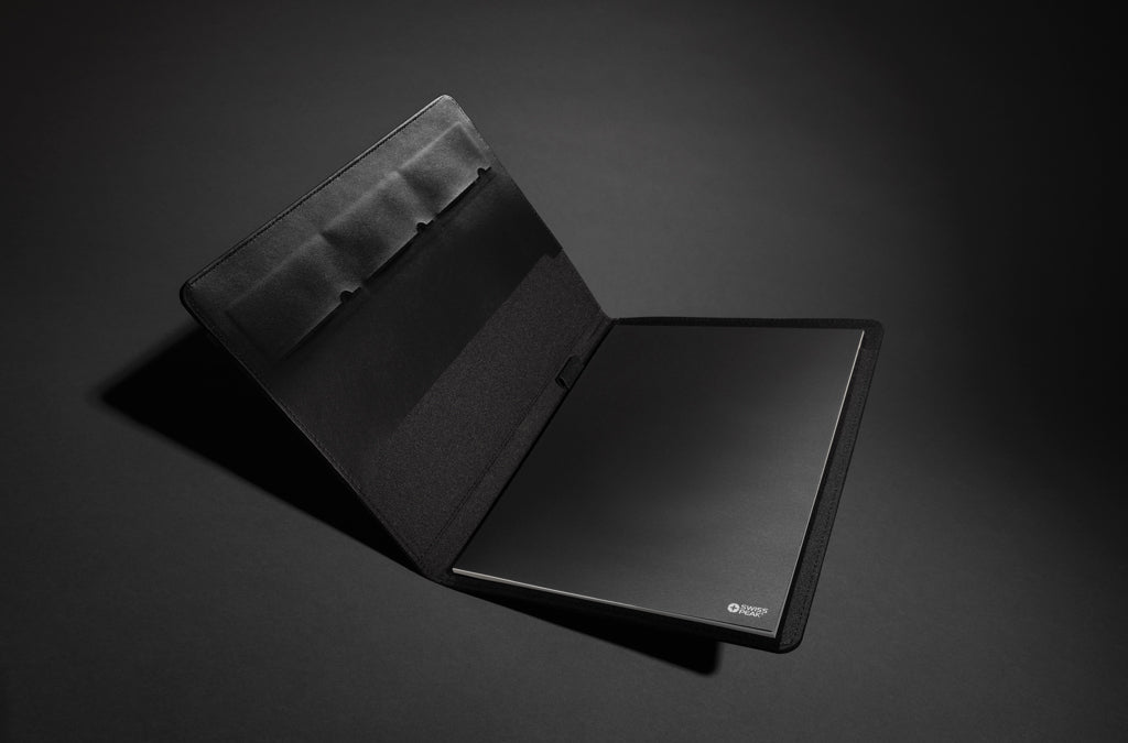 Swiss Peak Script AWARE™ A4 portfolio - Black