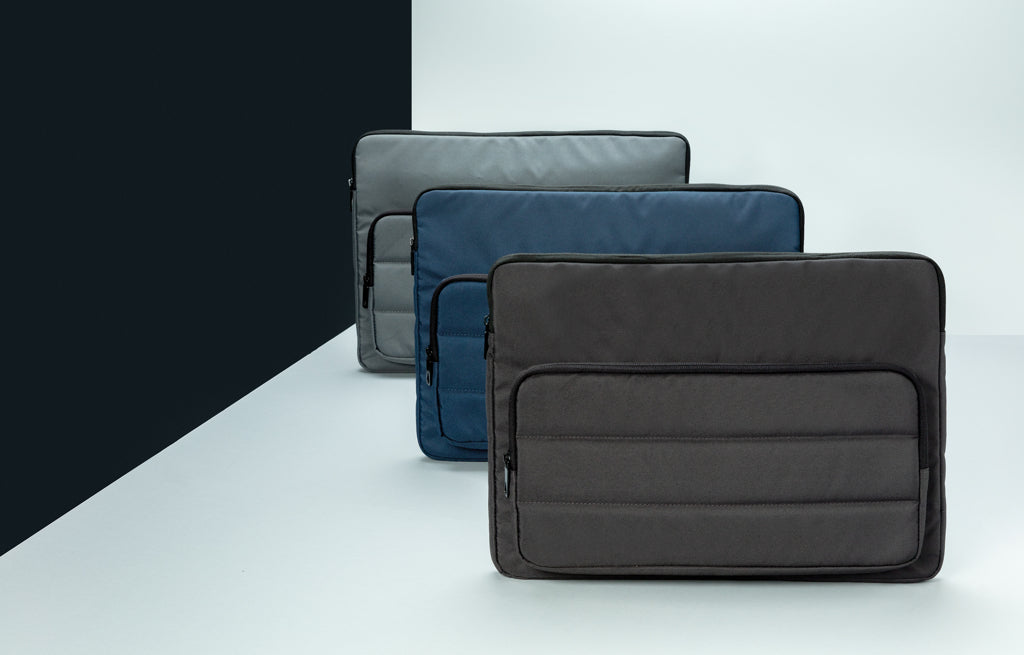 Impact AWARE™ RPET 15.6' laptop sleeve - Anthracite