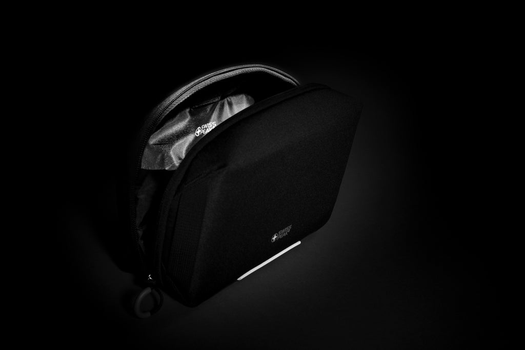 Swiss Peak AWARE™ tech pouch PVC free - Black