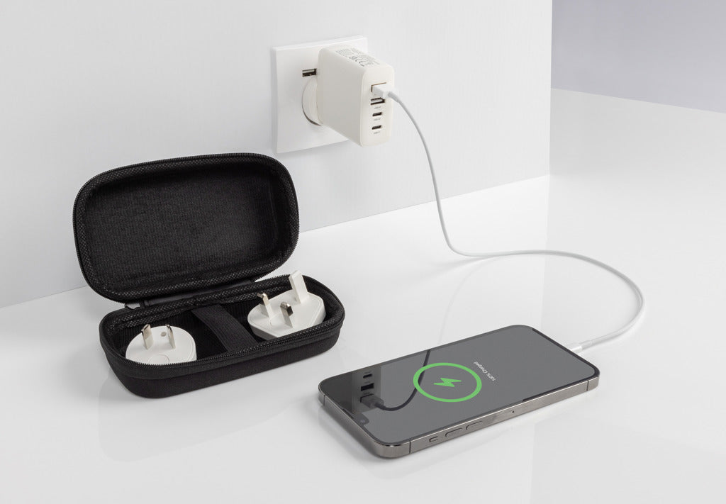 TravelCharge Pro RCS rplastic travel charger with USB C - White