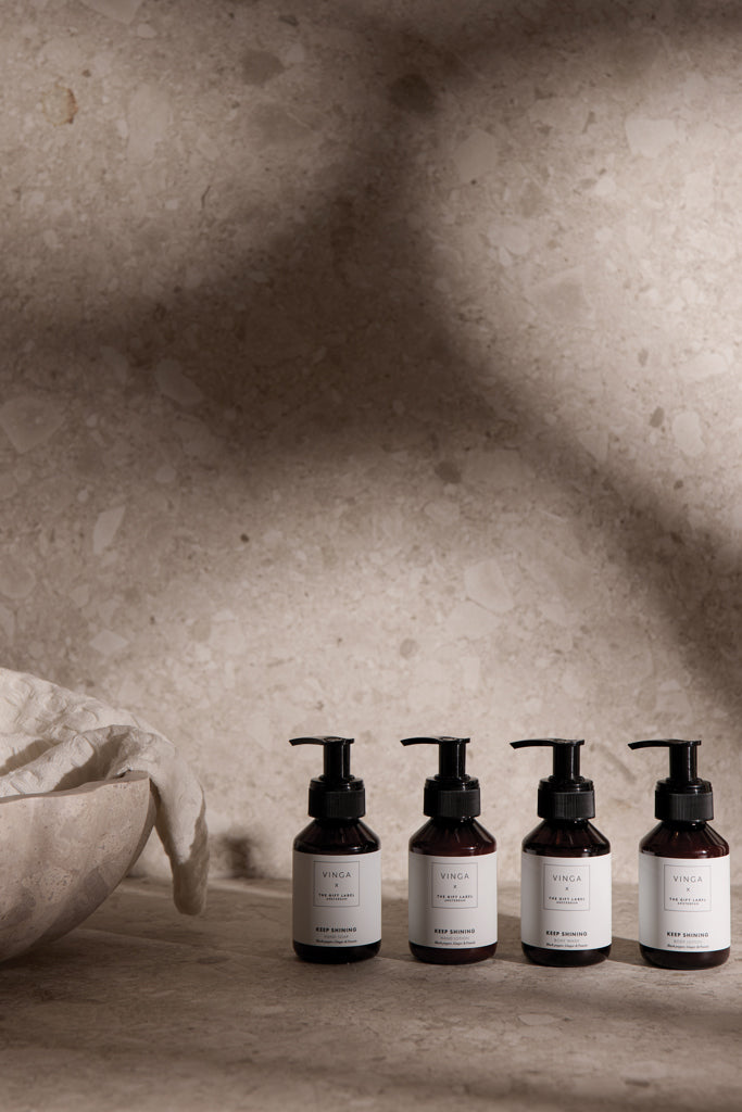 VINGA x TGL body and hand care gift set - White
