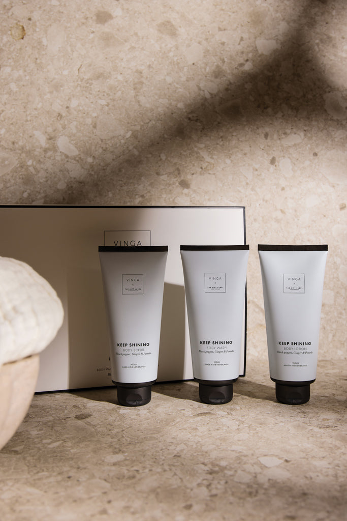VINGA x TGL body care gift set - White