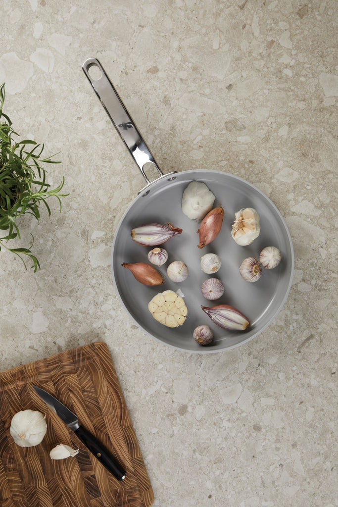 VINGA Alte RCS recycled aluminium fry pan 25 cm - Beige