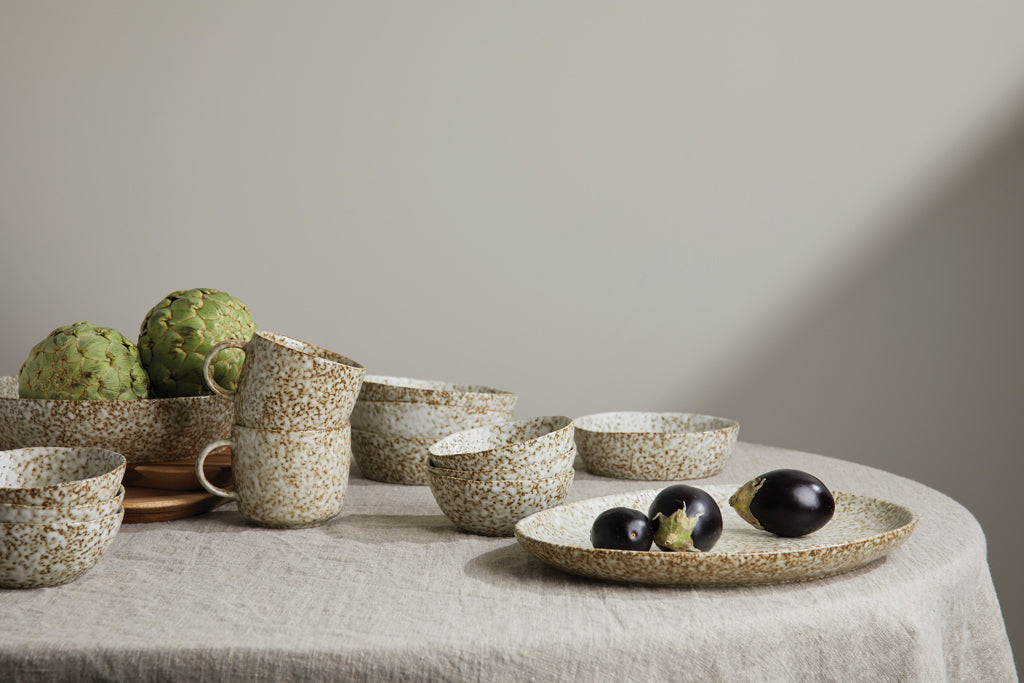 VINGA Nuvem serving plate - Beige