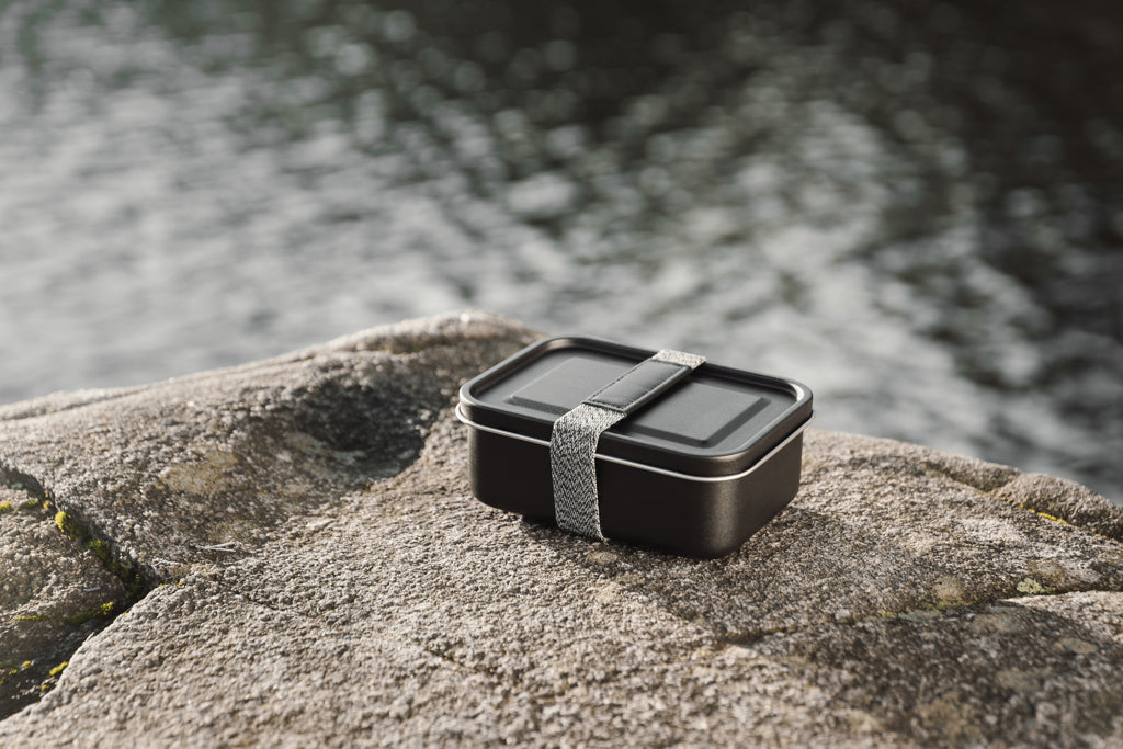 VINGA Parks RCS SS lunch box - Black