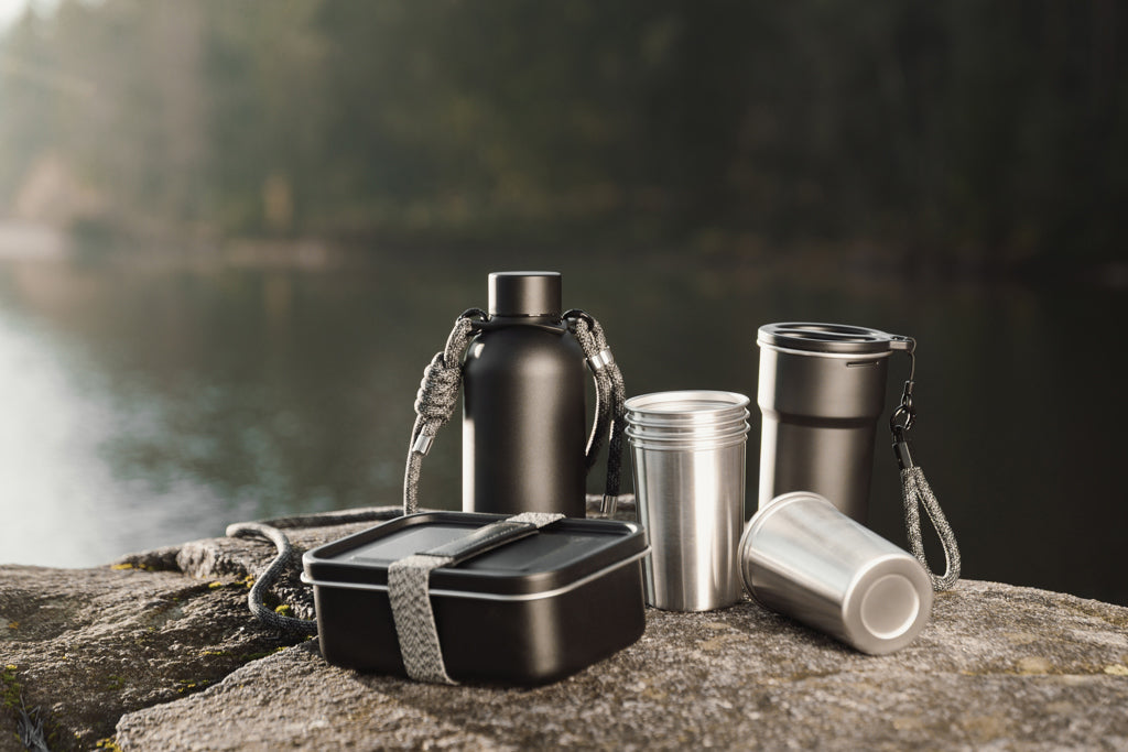 VINGA Parks RCS SS lunch box - Black
