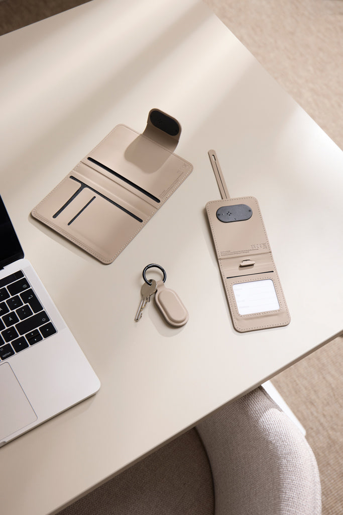 VINGA Baltimore RCS Luggage Tag With Finder Dual - Greige