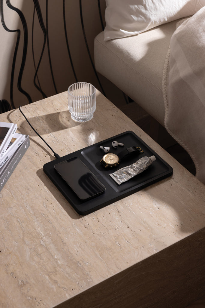 VINGA Timo RCS desk charger and accessory tray - Black