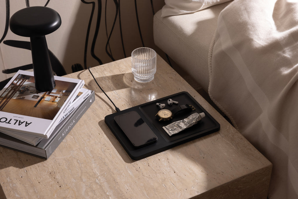 VINGA Timo RCS desk charger and accessory tray - Black