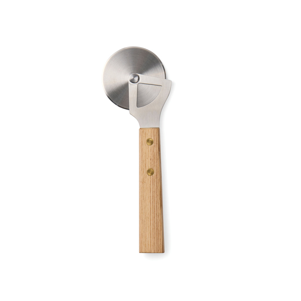 VINGA Paso pizza slicer - Brown