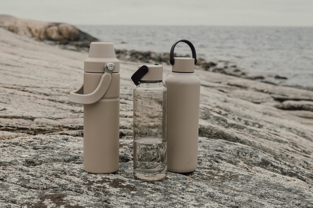 VINGA Baltimore RCS recycled SS bottle 600 ML - Greige