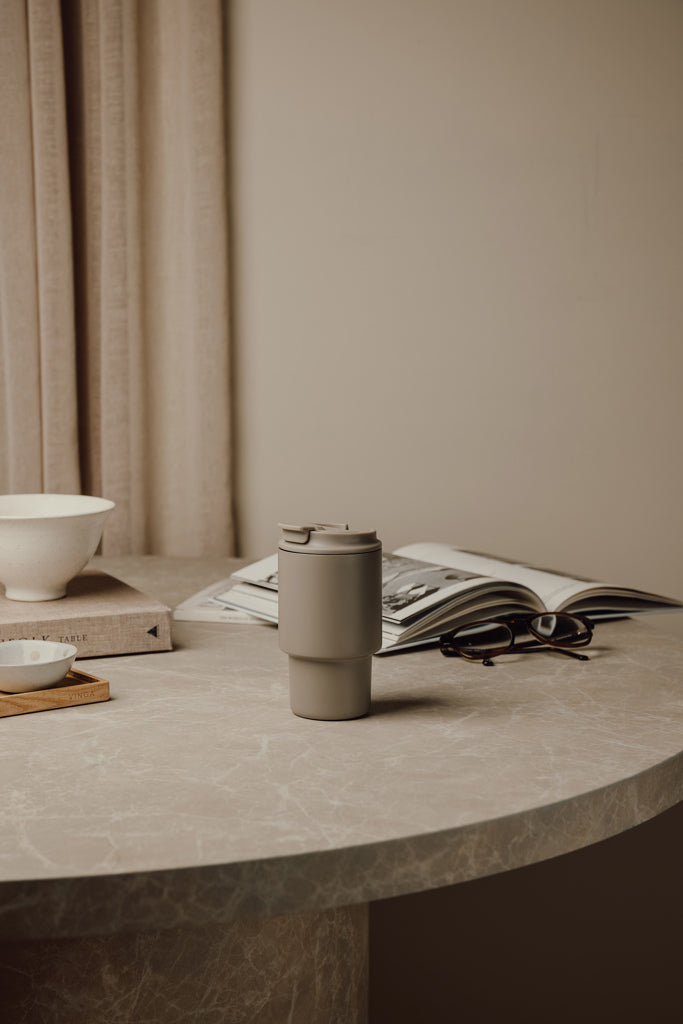 VINGA Nagano RCS to-go mug 350 ML - Greige