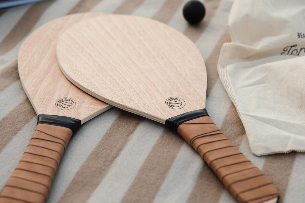 Vinga Colos beach tennis game - Brown