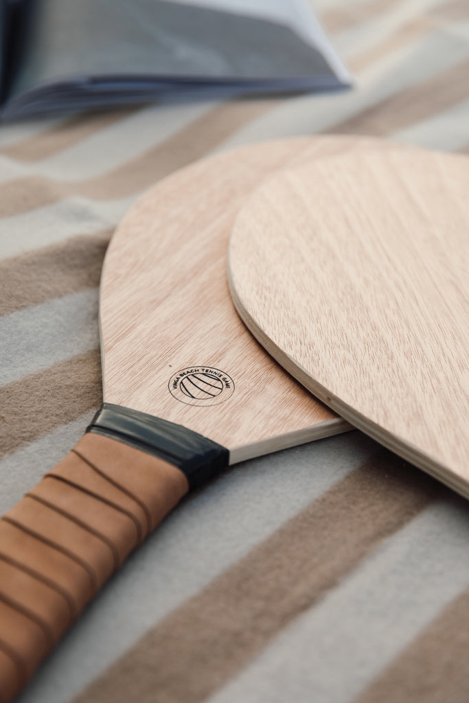 Vinga Colos beach tennis game - Brown