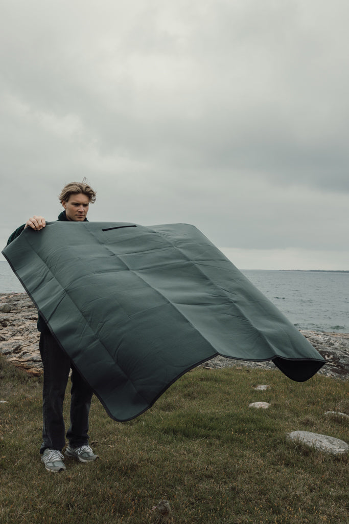 VINGA Baltimore RCS picnic blanket - Green