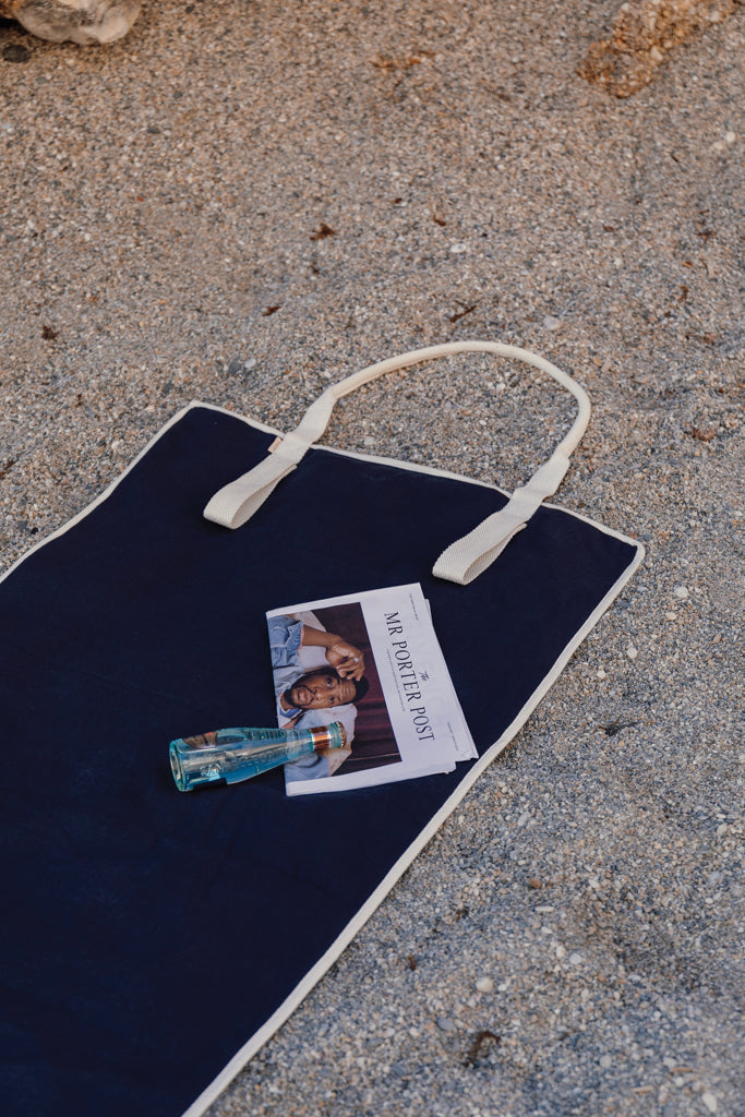 VINGA Volonne AWARE™ recycled canvas beach mat - Blue