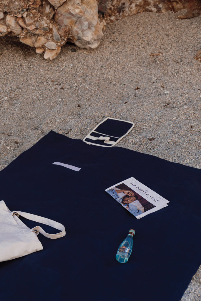 VINGA Volonne AWARE™ recycled canvas picnic blanket - Blue