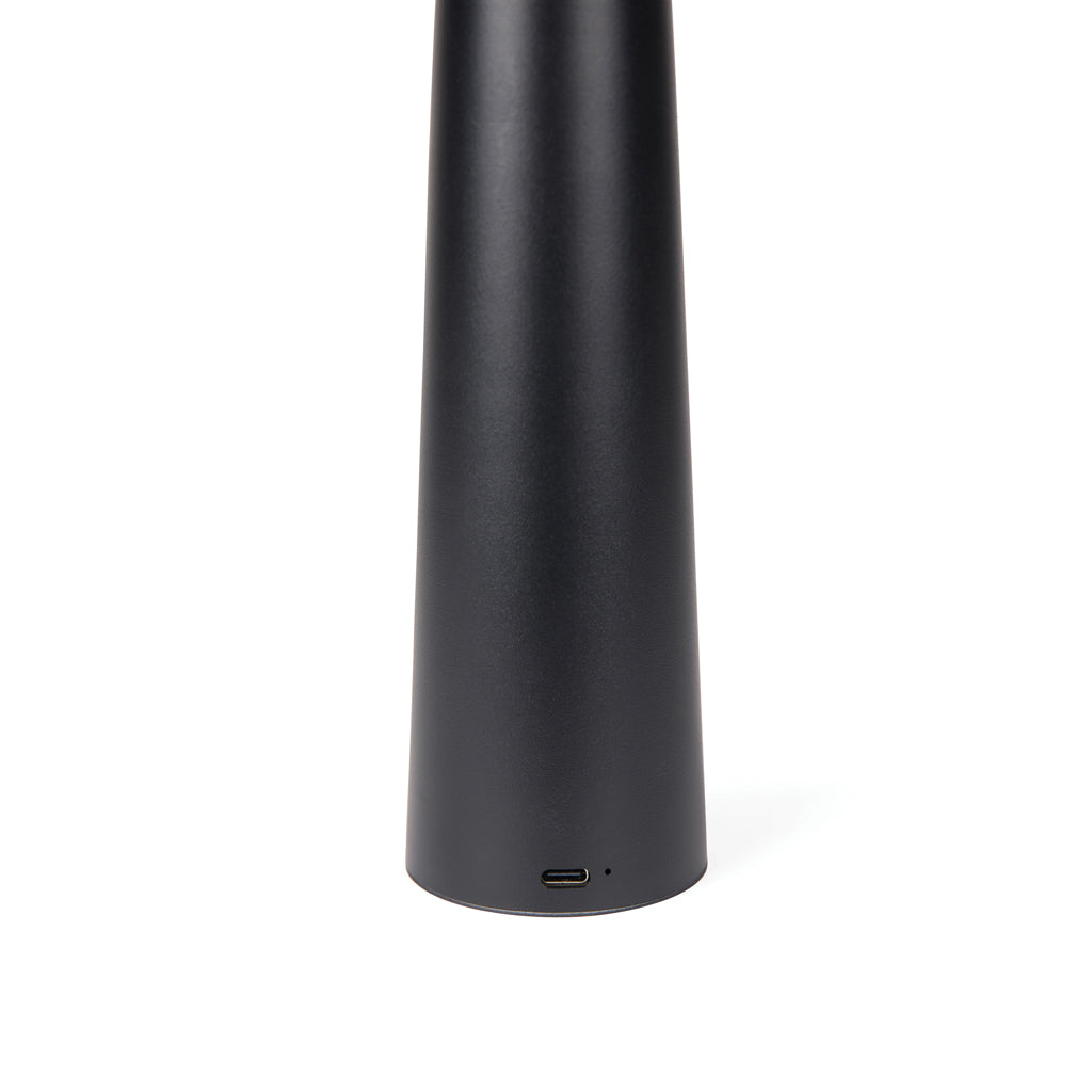 VINGA Avery RCS table lamp - Black