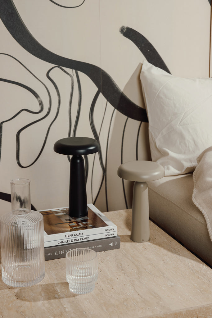 VINGA Avery RCS table lamp - Greige