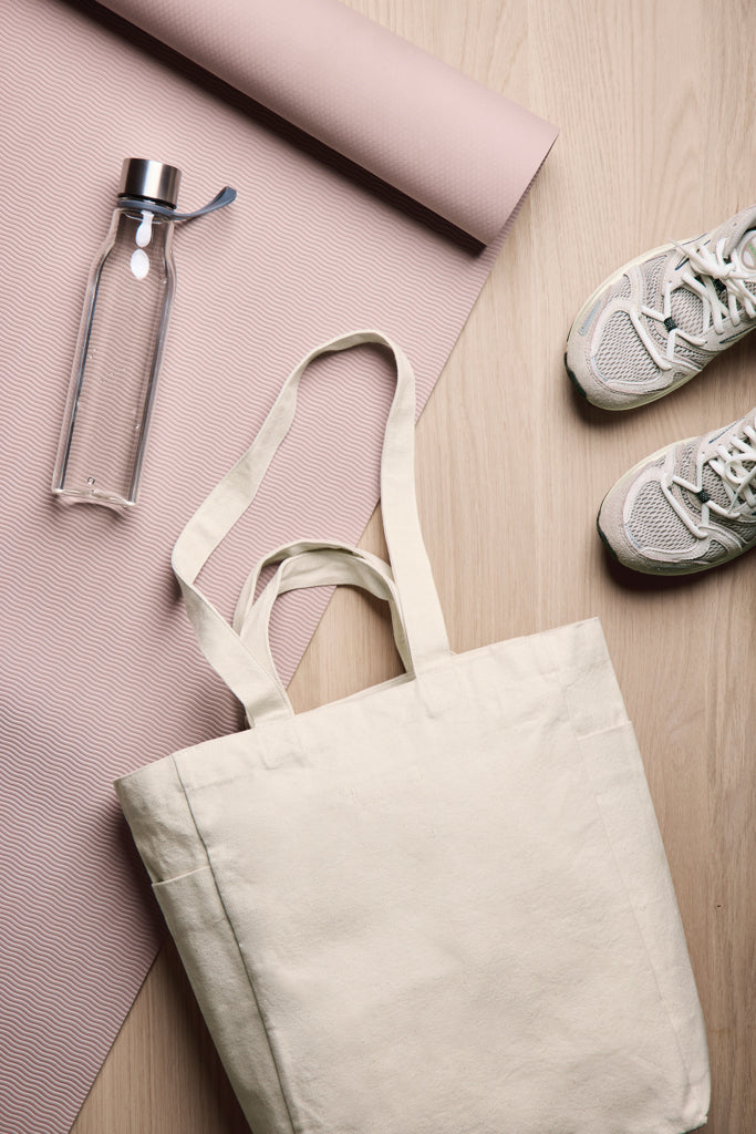 VINGA Hilo AWARE™ recycled canvas zip tote - Off White