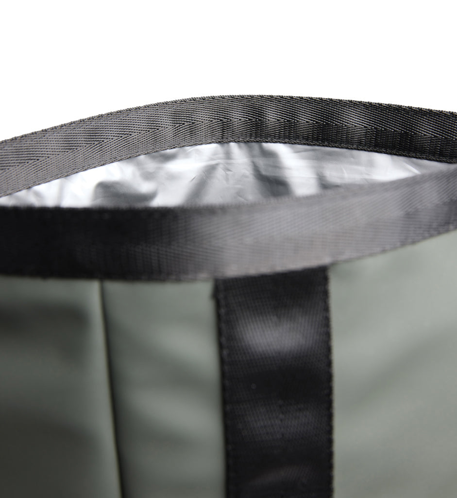 VINGA Baltimore RCS Roll-top cooler bag - Green
