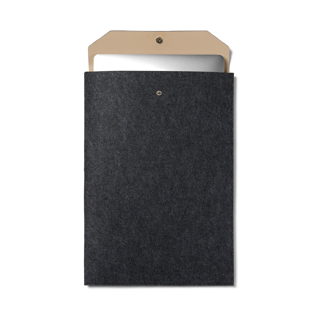 VINGA Albon GRS recycled felt 17' laptop sleeve - Black