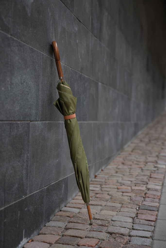 VINGA Bosler AWARE™ recycled pet 23' umbrella - Green
