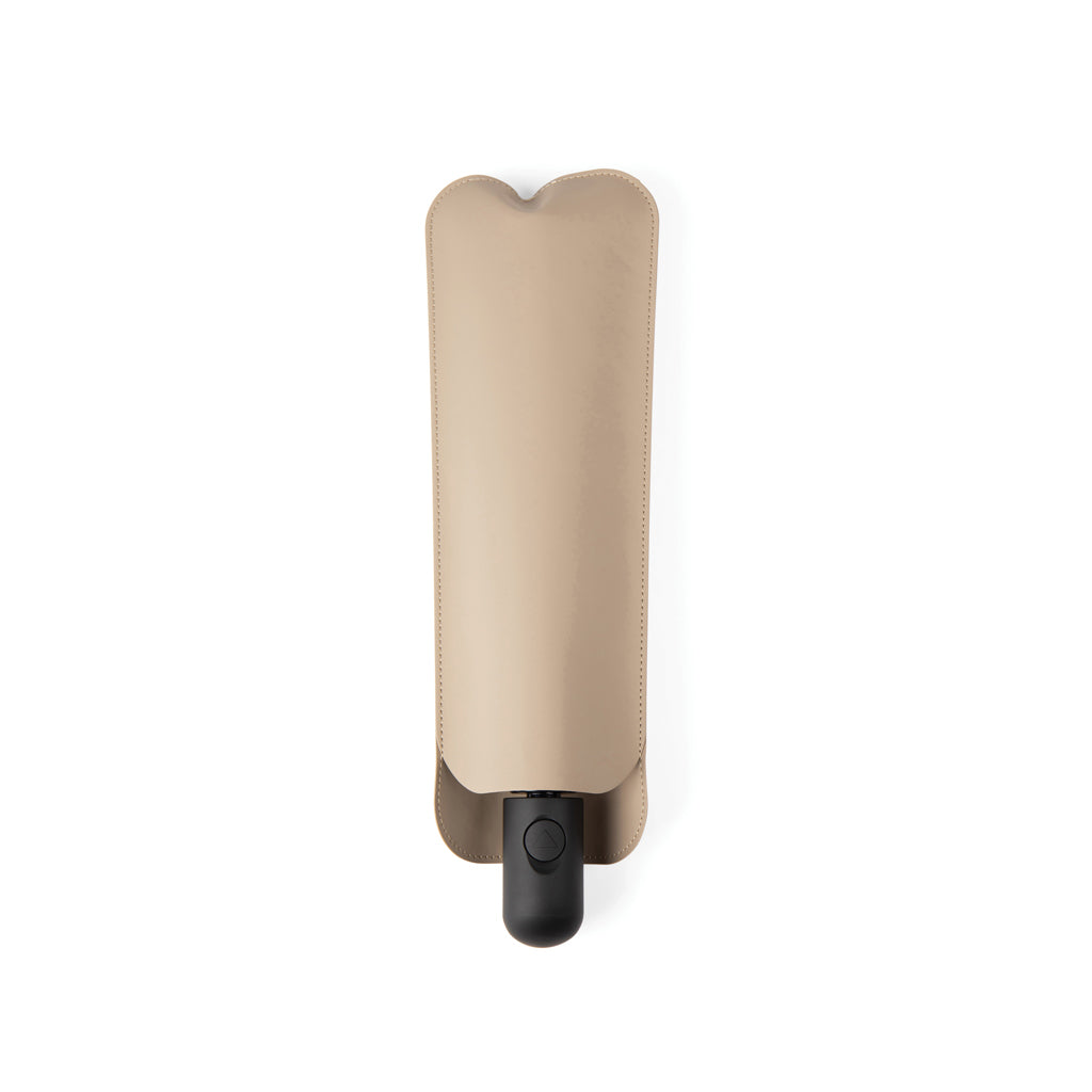 VINGA Baltimore AWARE™ RPET 21' umbrella - Greige