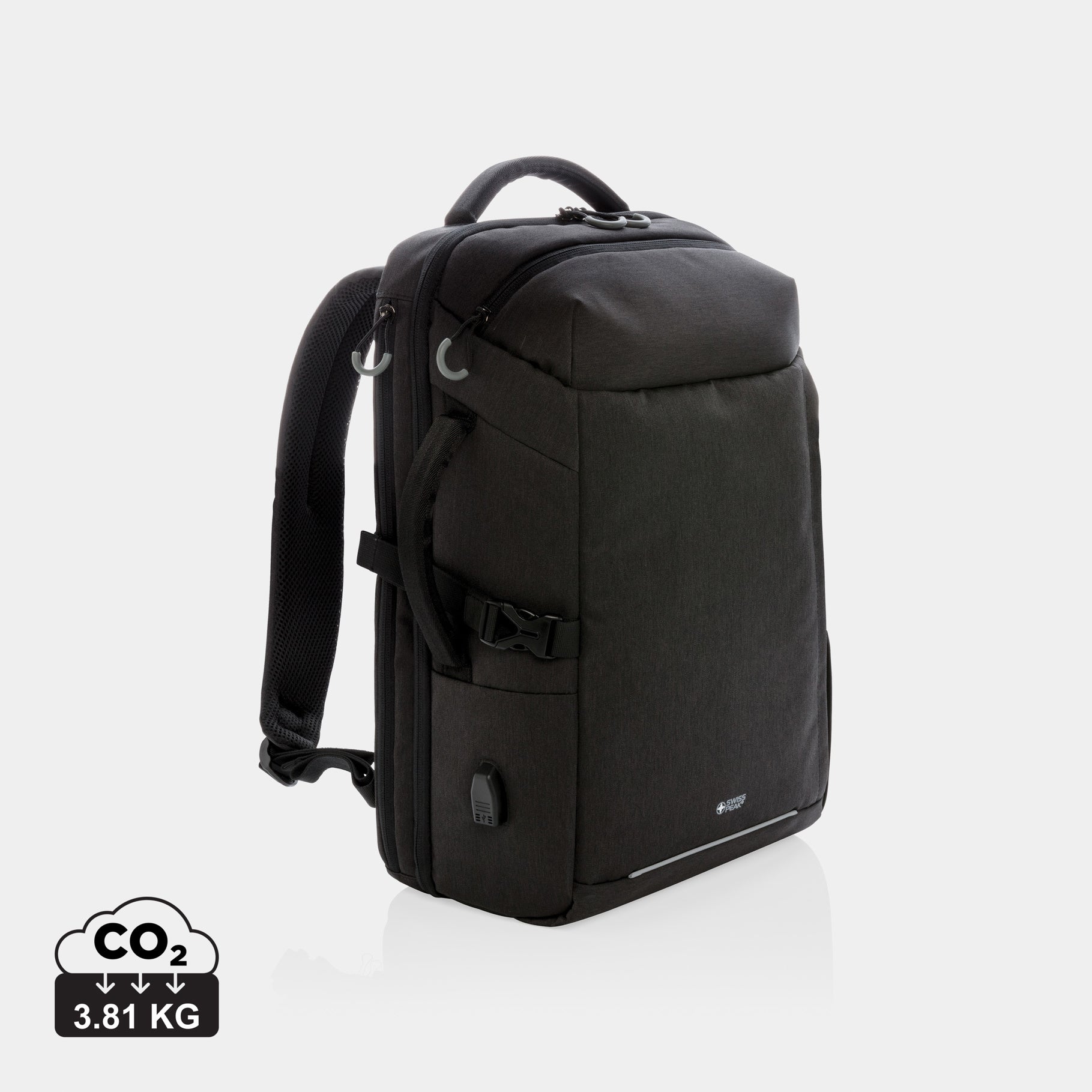 Swiss Peak AWARE™ XXL weekend travel backpack