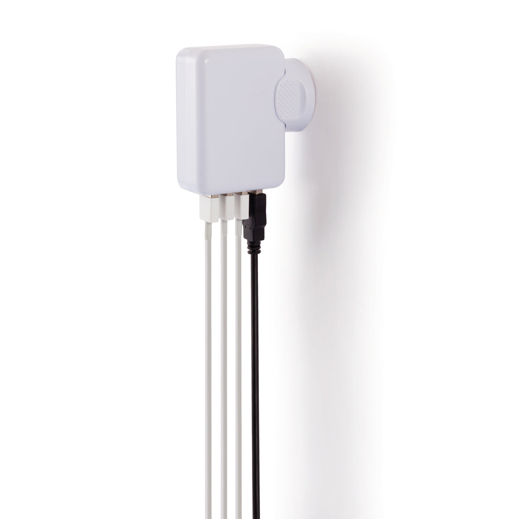 Travel plug with 4 USB ports - White